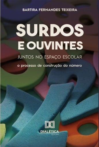 Surdos e ouvintes juntos no espaço escolar