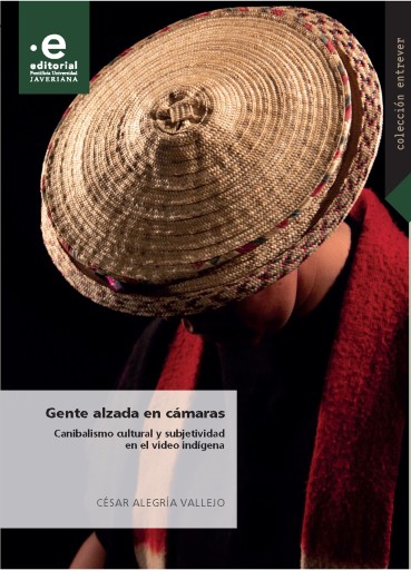 Gente alzada en cámaras