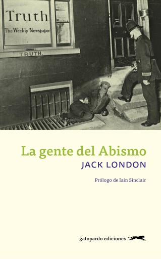 Portada del libro «La gente del Abismo», de Jack London