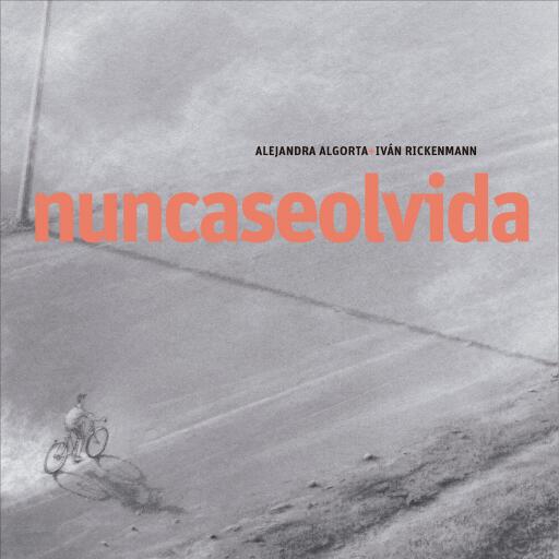 Portada del audiolibro «nuncaseolvida», de Alejandra Algorta