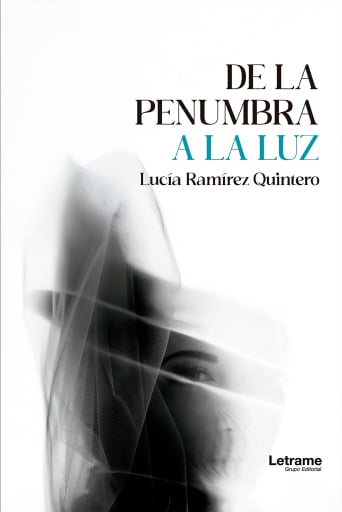 De la penumbra a la luz