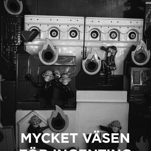 Portada del libro «Mycket väsen för ingenting», de William Shakespeare