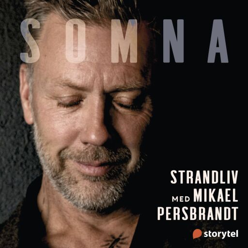 Portada del audiolibro «Somna med Mikael Persbrandt: Strandliv», de Helena Kubicek Boye