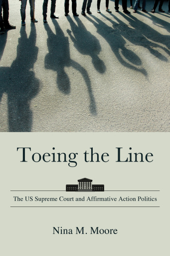 Portada del libro «Toeing the Line», de Nina M. Moore